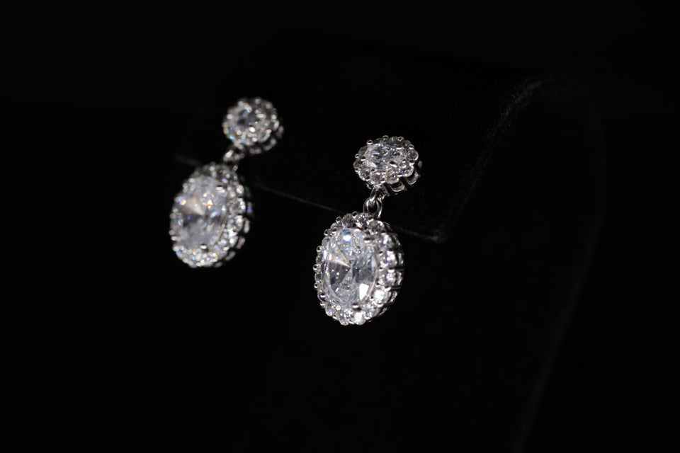 Dangling Oval & Round Cluster Earrings