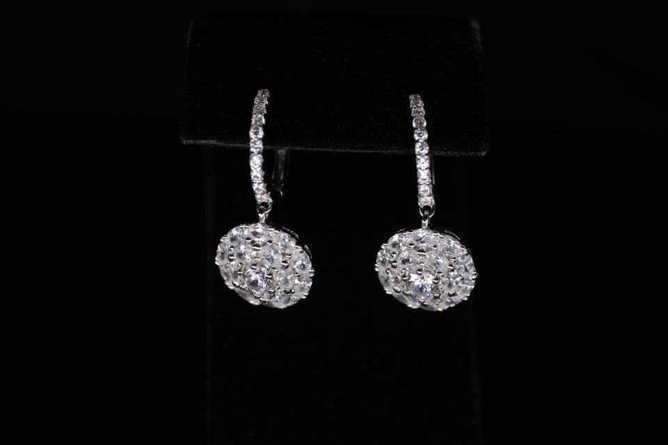 Dangling Round Cluster Halo Earrings