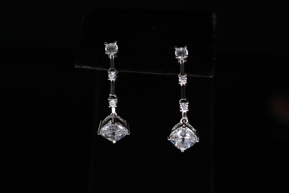 Dangling Square Drop Earrings