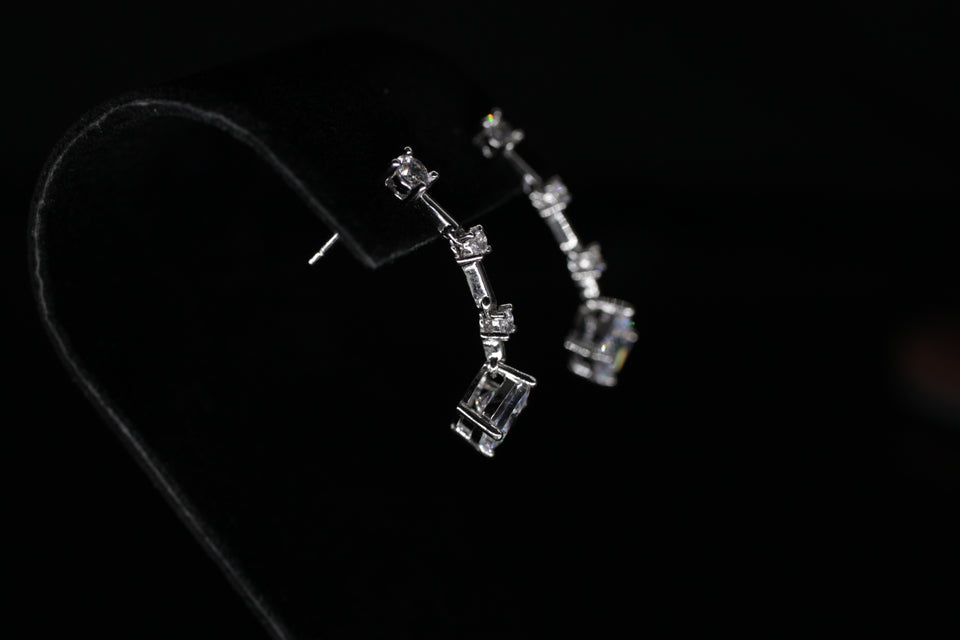 Dangling Square Drop Earrings