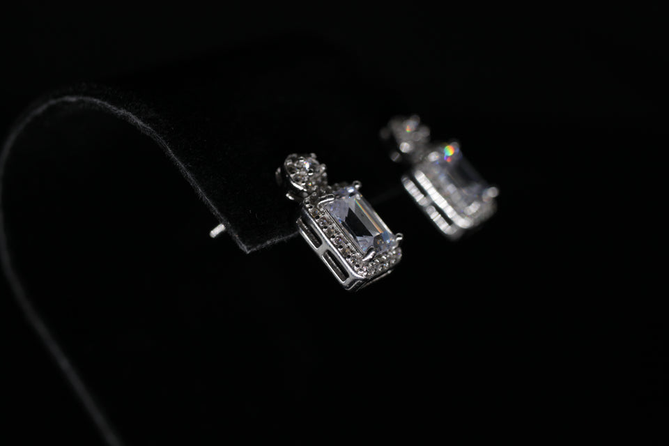 Dangling Square Emerald Cut Earrings