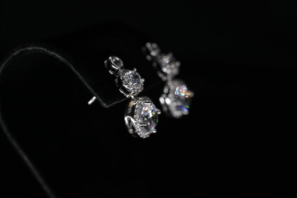 Dangling Double Round Cluster Earrings