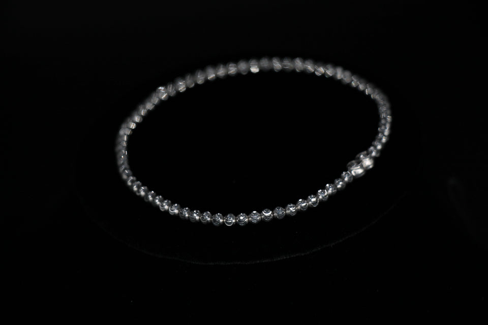 3mm Moon-Cut Bead Stretch Bracelet