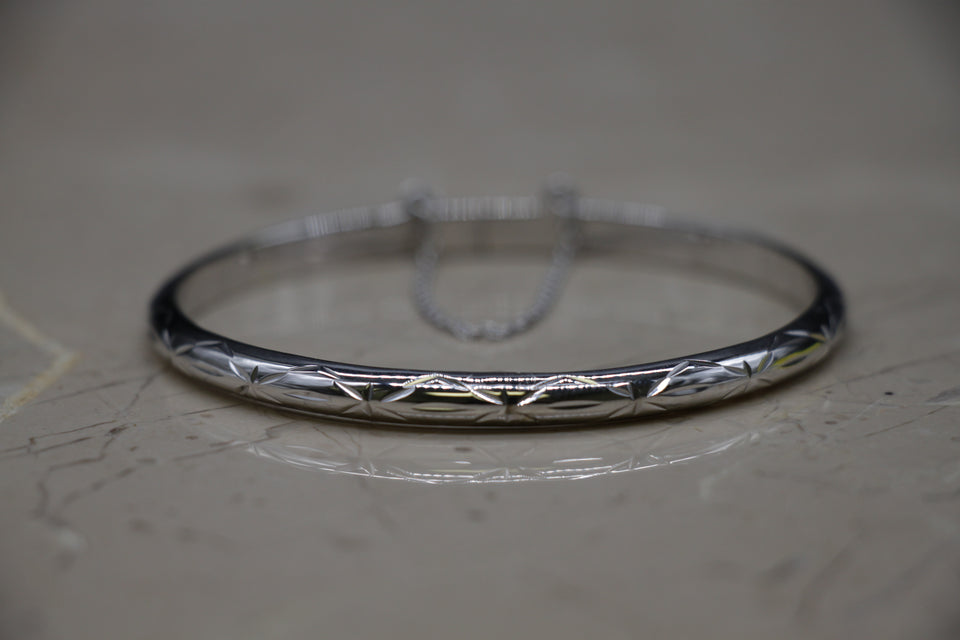 5mm Engraved Bangle Bracelet