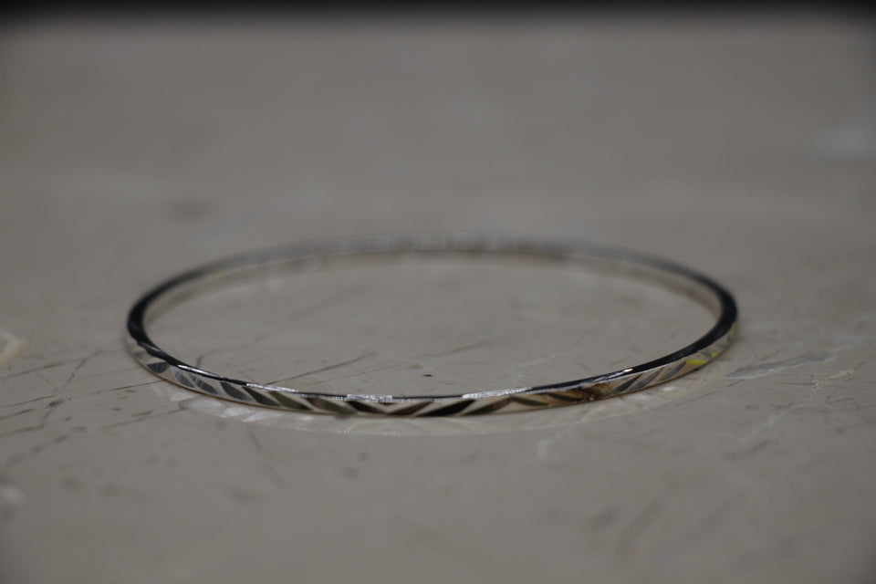 2mm Engraved Bangle Bracelet